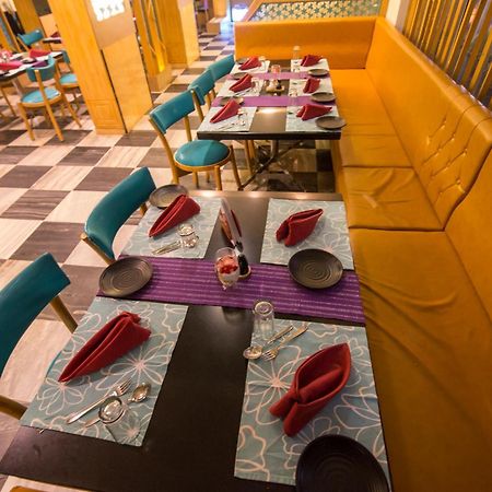 Palayankottai Hotel Aryaas מראה חיצוני תמונה