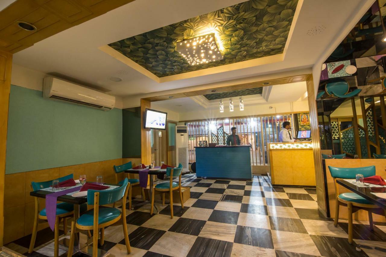 Palayankottai Hotel Aryaas מראה חיצוני תמונה