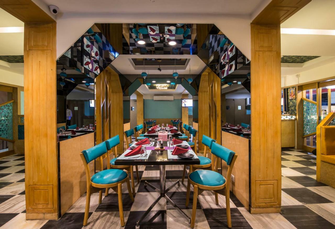 Palayankottai Hotel Aryaas מראה חיצוני תמונה