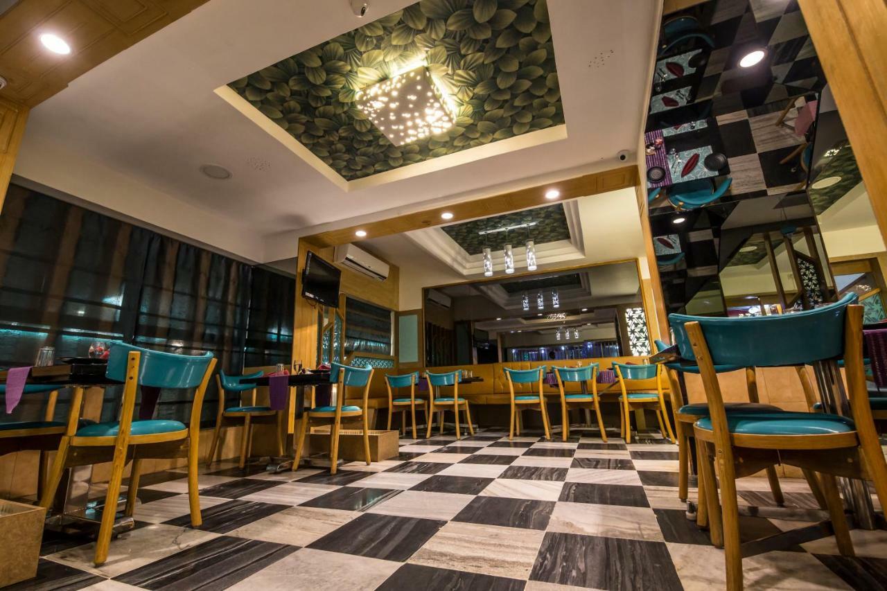 Palayankottai Hotel Aryaas מראה חיצוני תמונה