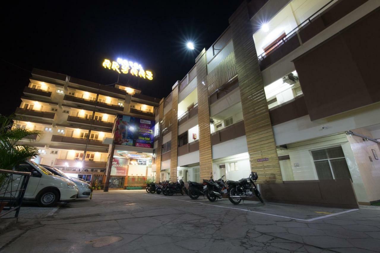 Palayankottai Hotel Aryaas מראה חיצוני תמונה